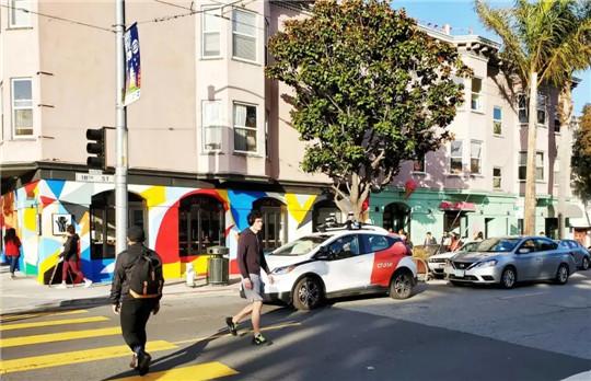 自動(dòng)駕駛技術(shù)開發(fā)排行榜 群雄逐鹿，誰主沉浮